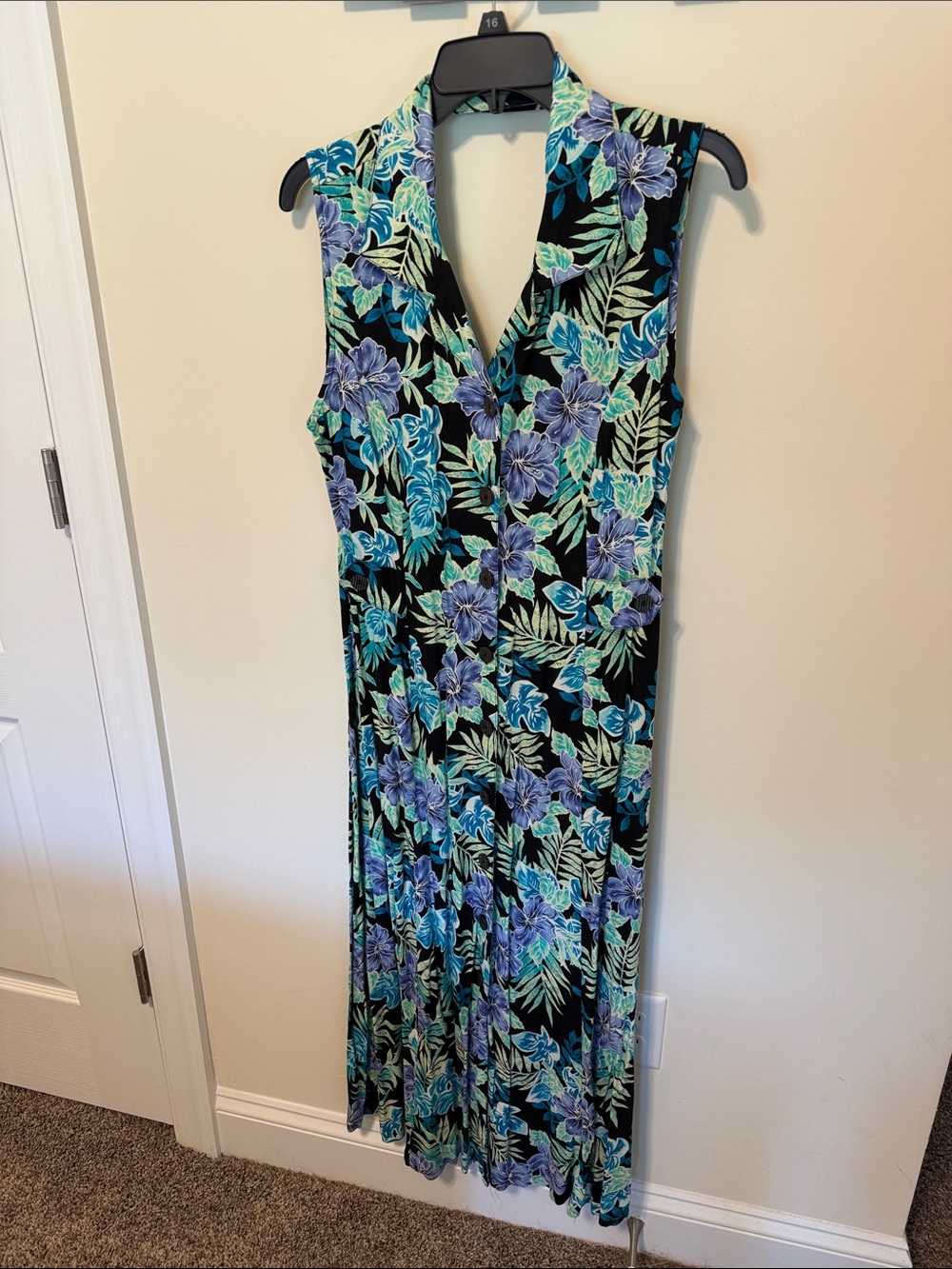 Erika Woman’s Midi Flowered / Tropical Dress / Size L / Excellent Condition